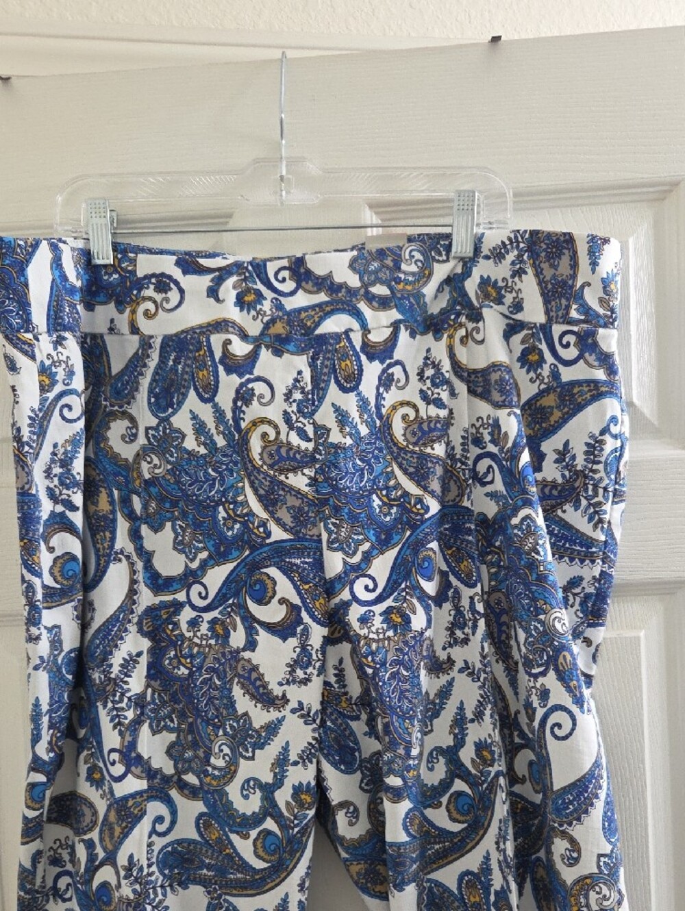 Ashley Stewart White Paisley Print Cropped Pants with Blue & Gold Accents - Picture 3 of 6